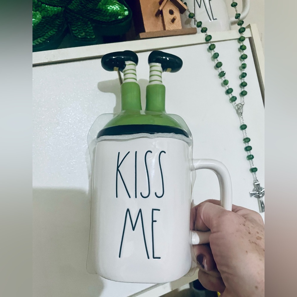 ☘️New Rae Dunn Irish Mug